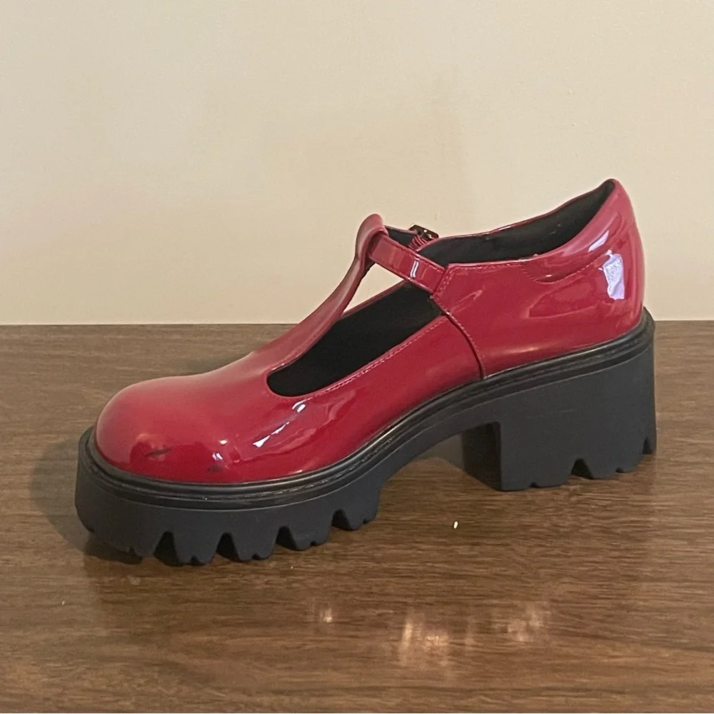 Dream Pairs Patent Look Reddish Mary Janes Lug Soles Sz 9